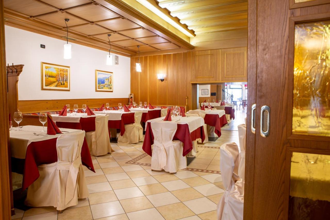 Hotel Ristorante Alla Nave Lavis Eksteriør bilde